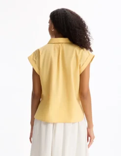 Geborduurde mouwloze blouse - geel