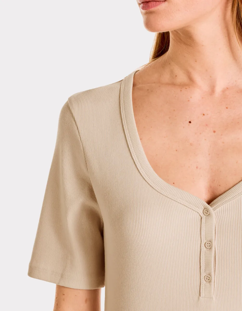 Geribbeld V-hals T-shirt - beige