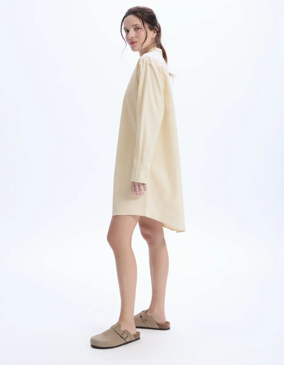 Korte jurk met mandarijnkraag - beige