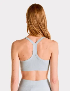 Naadloze bralette met dunne bandjes - lichtblauw